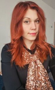 E. I. Rivers - Író